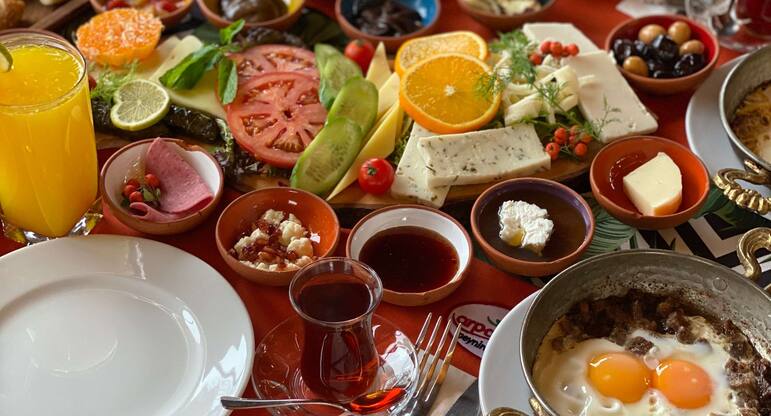 yesil orman kahvalti cafe gokturk istanbul zomato